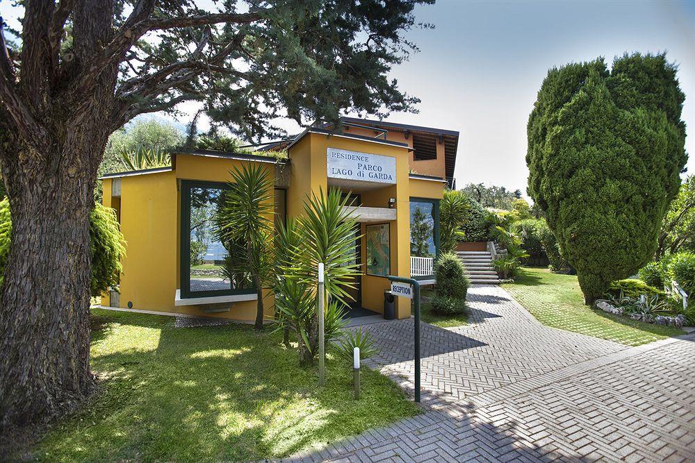 Residence Parco Lago Di Garda Malcesine Exterior foto